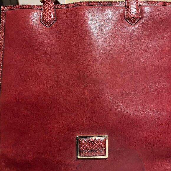 Marc by Marc Jacobs Large Red Leather tote with snakeskin detais - Picture 2 of 10